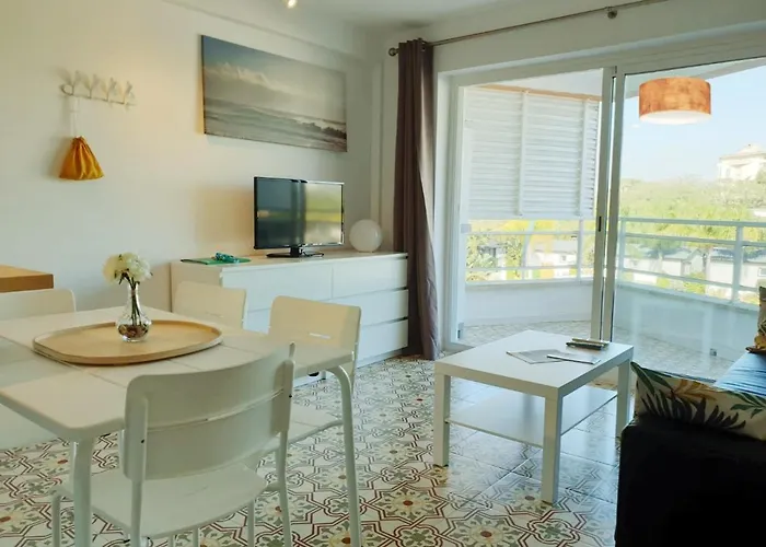 Estudio Ben Ner Salou. * Salou